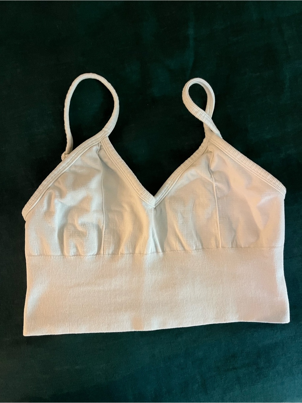 ALO Yoga Cream Seamless V-Neck Bralette